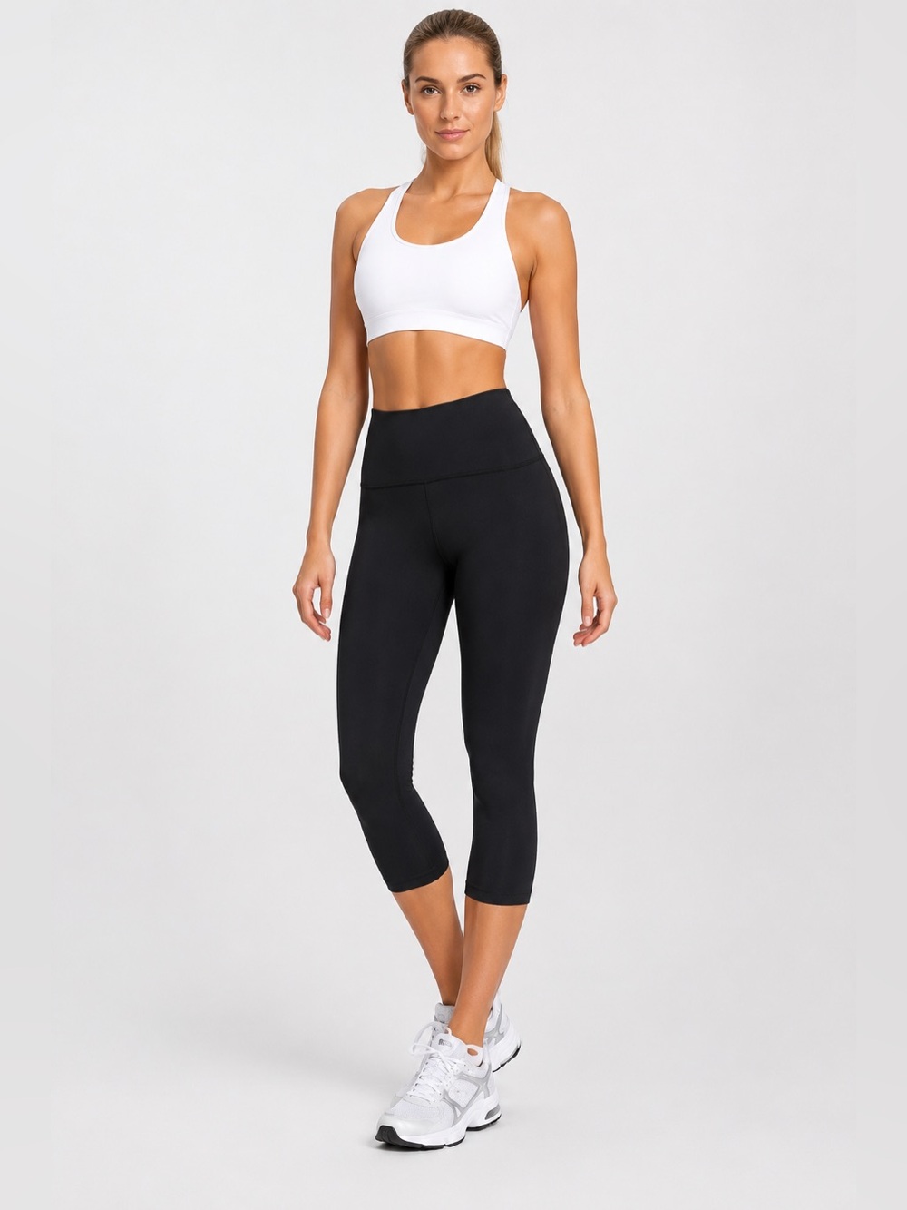SPANX High Waisted Capri Leggings M Black Shaping Compression Yoga Pants